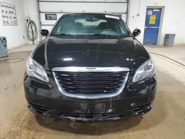 Photo 5 from auction – 2014 CHRYSLER 200 LIMITE with VIN 1C3CCBCG9EN134786