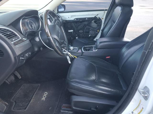 Photo 7 from auction – 2016 CHRYSLER 300C with VIN 2C3CCAEG2GH170452