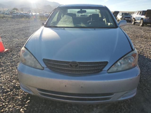 Photo 5 from auction – 2002 TOYOTA CAMRY LE with VIN JTDBE32K020046201