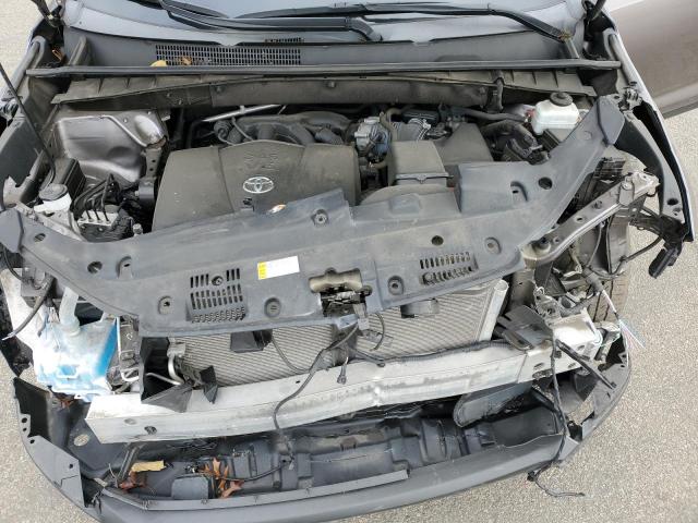 Photo 12 from auction – 2019 TOYOTA HIGHLANDER with VIN 5TDJZRFH8KS624673
