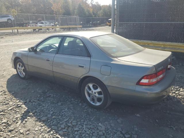 Photo 2 from auction – 2001 LEXUS ES 300 with VIN JT8BF28G710303703
