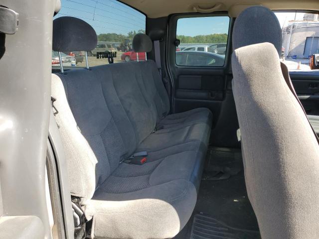 Photo 10 from auction – 2005 CHEVROLET SILVERADO with VIN 1GCEK19B15E123567