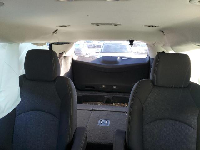 Photo 10 from auction – 2017 CHEVROLET TRAVERSE L with VIN 1GNKVGKD7HJ121396