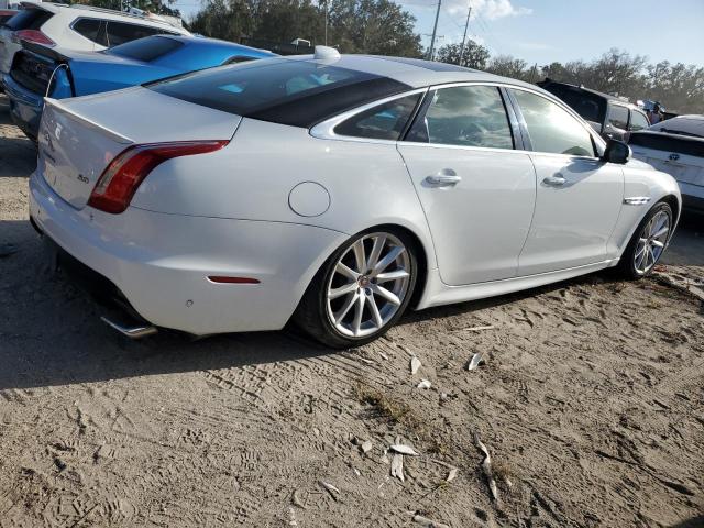 Photo 3 from auction – 2016 JAGUAR XJ with VIN SAJWA1C77G8V92015