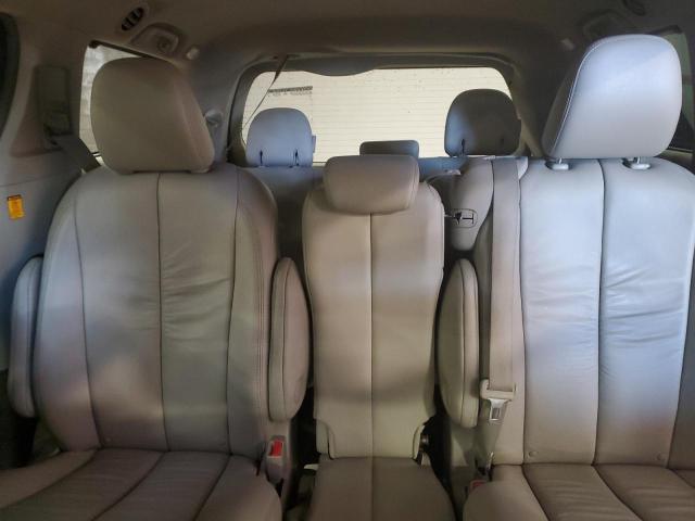 Photo 10 from auction – 2011 TOYOTA SIENNA XLE with VIN 5TDYK3DC1BS059805