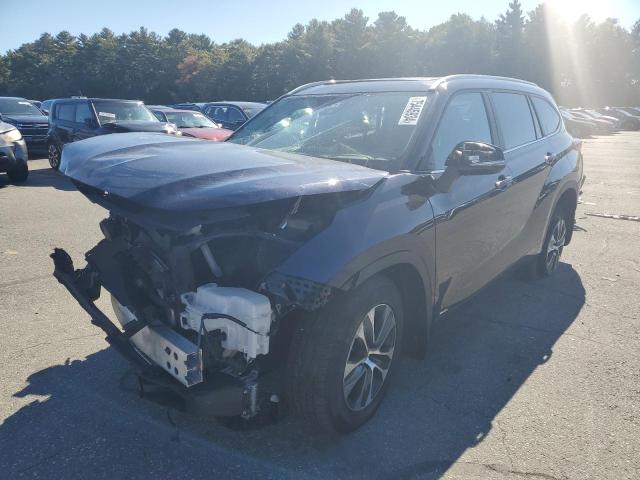 صورة رقم 1 من المزاد - 2023 TOYOTA HIGHLANDER مع VIN 5TDKBRCH4PS132694