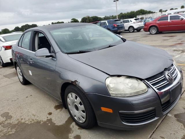 Photo 4 from auction – 2006 VOLKSWAGEN JETTA VALU with VIN 3VWPF71K06M682161