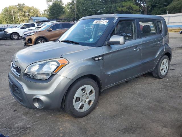 KIA SOUL 2013 with VIN KNDJT2A57D7625364 - Photo from auction