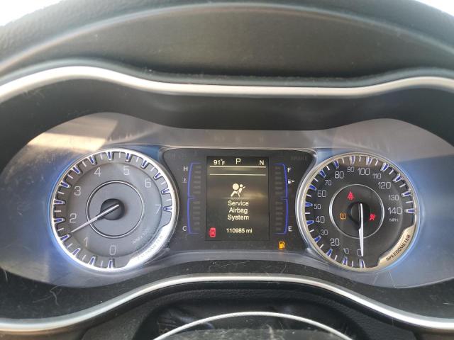 Photo 9 from auction – 2017 CHRYSLER 200 LIMITE with VIN 1C3CCCAB3HN510691