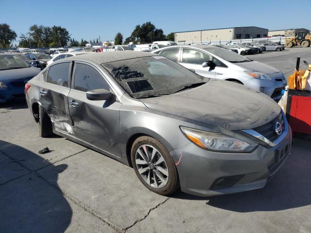 Photo 4 from auction – 2017 NISSAN ALTIMA 2.5 with VIN 1N4AL3AP1HC235029