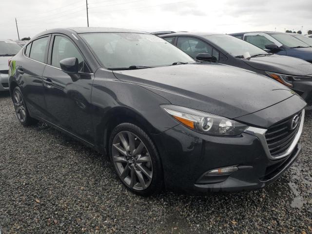 Photo 4 from auction – 2018 MAZDA 3 TOURING with VIN 3MZBN1V3XJM262476
