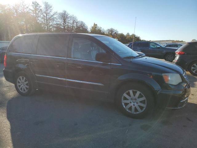 Photo 4 from auction – 2014 CHRYSLER TOWN & COU with VIN 2C4RC1BG8ER277829