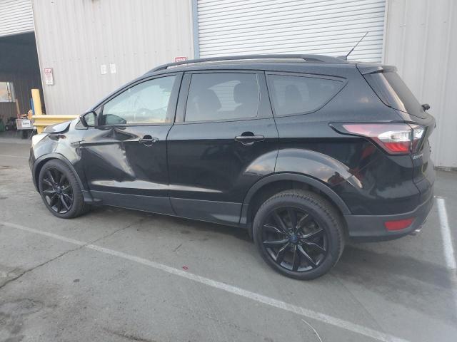 Photo 2 from auction – 2017 FORD ESCAPE SE with VIN 1FMCU0GDXHUC67611