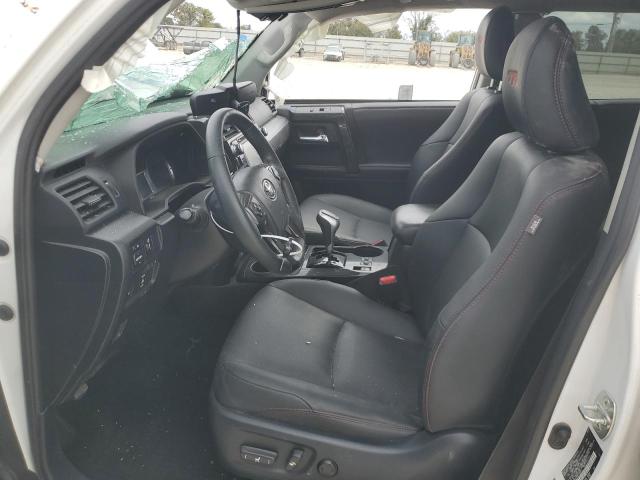 Photo 7 from auction – 2019 TOYOTA 4RUNNER SR with VIN JTEBU5JR9K5708577