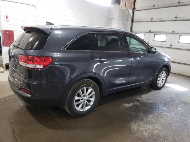 Photo 3 from auction – 2016 KIA SORENTO LX with VIN 5XYPGDA39GG076458