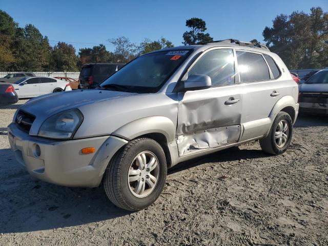 HYUNDAI TUCSON 2006 with VIN KM8JN12D06U363438 - Photo from auction
