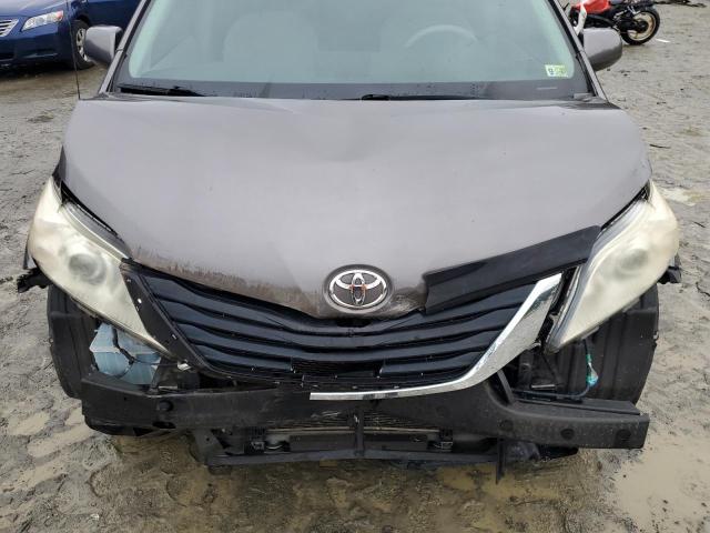 Photo 12 from auction – 2011 TOYOTA SIENNA LE with VIN 5TDKK3DC0BS128148