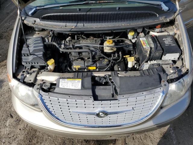 Photo 12 from auction – 2002 CHRYSLER TOWN AND C with VIN 2C8GP64L02R622042