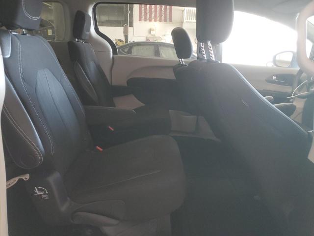 Photo 11 from auction – 2023 CHRYSLER VOYAGER LX with VIN 2C4RC1CG7PR534139