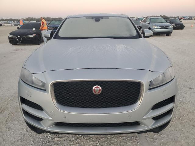 Photo 5 from auction – 2017 JAGUAR F-PACE PRE with VIN SADCJ2BV6HA075925