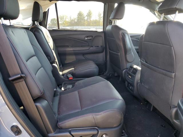 Photo 11 from auction – 2022 HONDA PILOT BLAC with VIN 5FNYF6H71NB090077