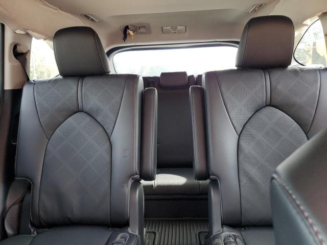 Photo 10 from auction – 2023 TOYOTA HIGHLANDER with VIN 5TDEBRCH0PS126310