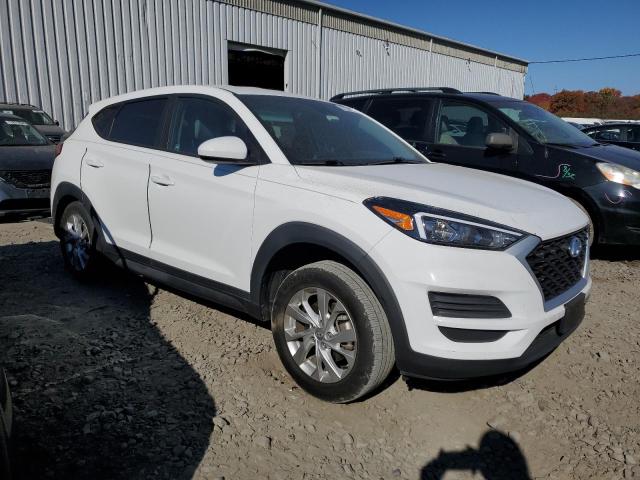 Photo 4 from auction – 2019 HYUNDAI TUCSON SE with VIN KM8J2CA44KU038839