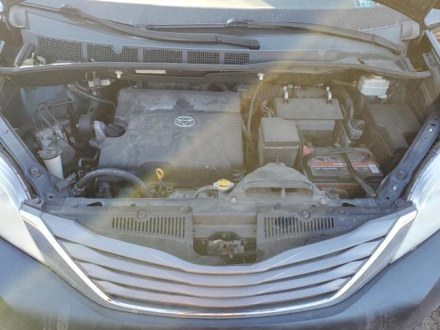 Photo 12 from auction – 2012 TOYOTA SIENNA XLE with VIN 5TDYK3DCXCS223179