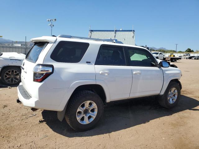 Photo 3 from auction – 2016 TOYOTA 4RUNNER SR with VIN JTEBU5JR0G5393904