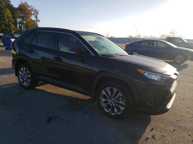 Photo 4 from auction – 2021 TOYOTA RAV4 XLE P with VIN 2T3C1RFVXMC167373