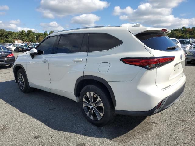 Photo 2 from auction – 2021 TOYOTA HIGHLANDER with VIN 5TDGZRBHXMS102226