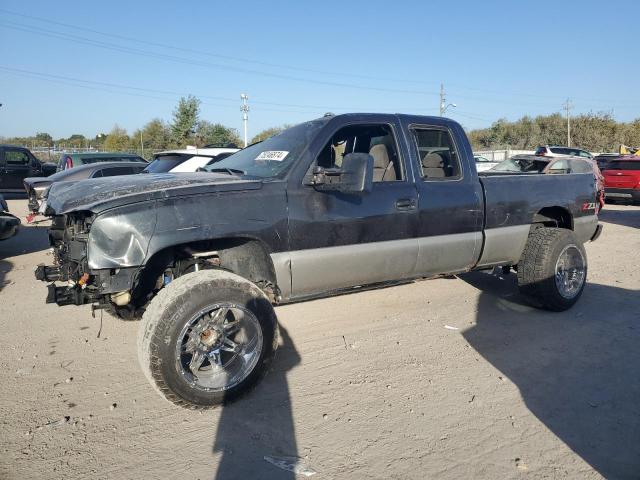 CHEVROLET SILVERADO 2003 with VIN 2GCEK19TX31315142 - Photo from auction