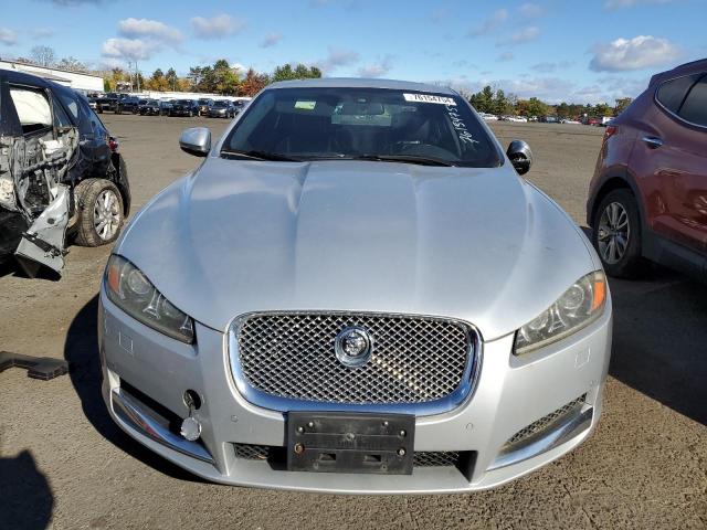 Photo 5 from auction – 2013 JAGUAR XF with VIN SAJWJ0EF9D8S84788