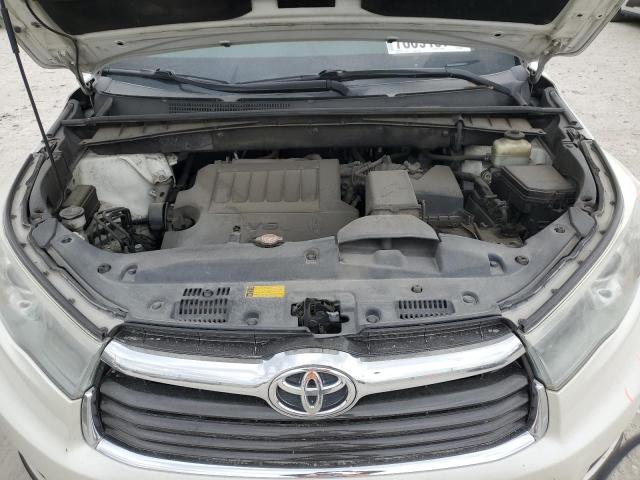 Фото 12 с аукциона – 2015 TOYOTA HIGHLANDER с VIN 5TDJKRFH4FS206475