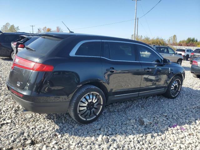 Photo 3 from auction – 2010 LINCOLN MKT with VIN 2LMHJ5ARXABJ08202