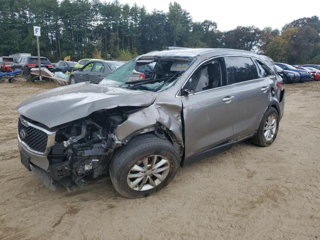 KIA SORENTO LX 2018 with VIN 5XYPGDA36JG415216 - Photo from auction