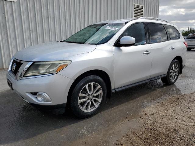 NISSAN PATHFINDER 2013 with VIN 5N1AR2MN0DC655156 - Photo from auction