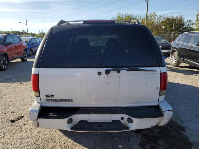 Photo 6 from auction – 2004 CHEVROLET BLAZER with VIN 1GNDT13X04K103945