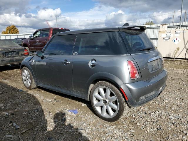 Photo 2 from auction – 2005 MINI COOPER S with VIN WMWRE33475TD92019