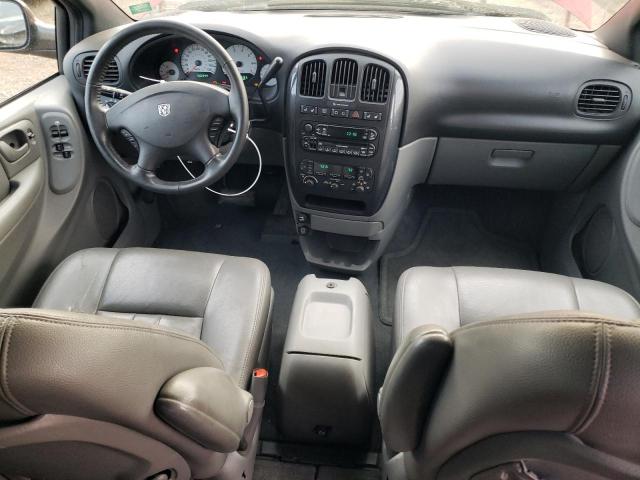 Photo 8 from auction – 2005 DODGE GRAND CARA with VIN 2D8GP44L05R126055