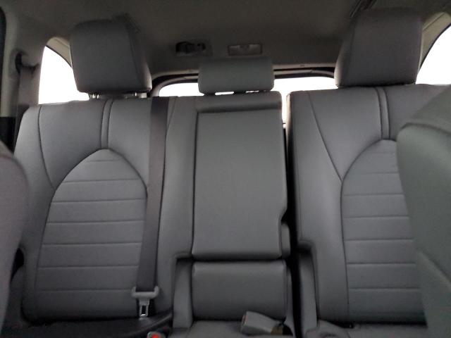 Photo 10 from auction – 2022 TOYOTA HIGHLANDER with VIN 5TDGZRAH3NS109716
