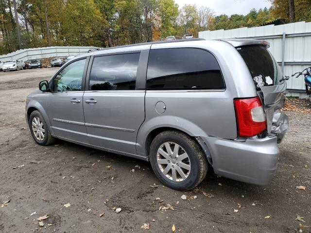 Photo 2 from auction – 2016 CHRYSLER TOWN & COU with VIN 2C4RC1BGXGR269170