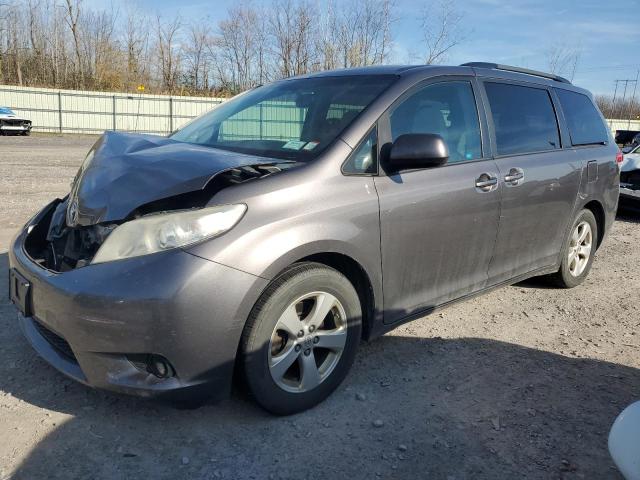TOYOTA SIENNA LE 2014 with VIN 5TDKK3DC1ES476934 - Photo from auction