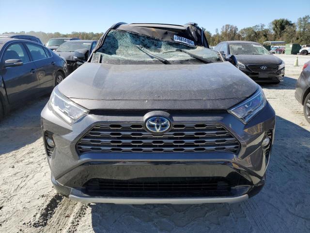 Photo 5 from auction – 2019 TOYOTA RAV4 XSE with VIN 2T3EWRFV5KW026135