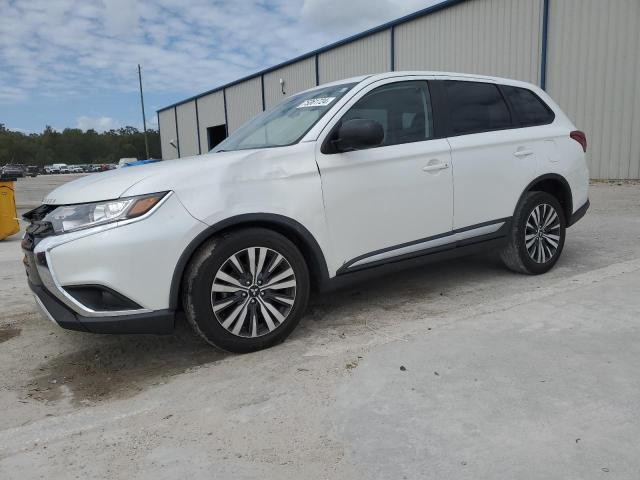 MITSUBISHI OUTLANDER 2020 with VIN JA4AD2A31LZ046282 - Photo from auction