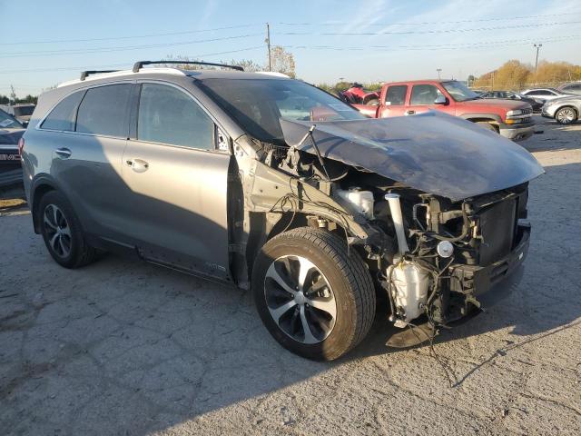 Photo 4 from auction – 2016 KIA SORENTO EX with VIN 5XYPHDA56GG158596