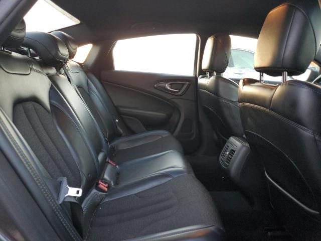 Photo 10 from auction – 2016 CHRYSLER 200 S with VIN 1C3CCCBB5GN173342
