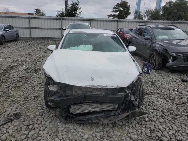 Photo 5 from auction – 2017 HYUNDAI ELANTRA EC with VIN 5NPD94LA6HH114540