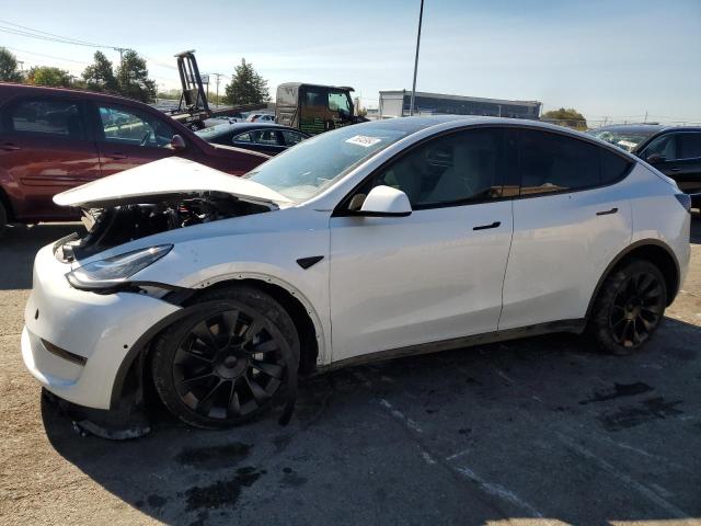 TESLA MODEL Y 2022 with VIN 7SAYGDEE0NF458272 - Photo from auction