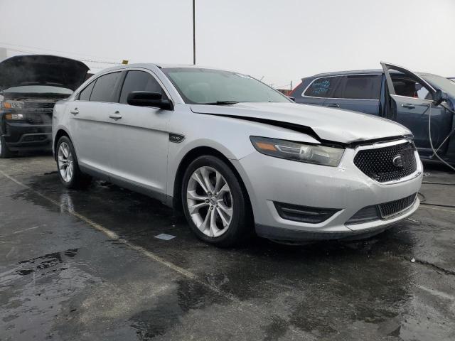 Photo 4 from auction – 2014 FORD TAURUS SHO with VIN 1FAHP2KT1EG155310